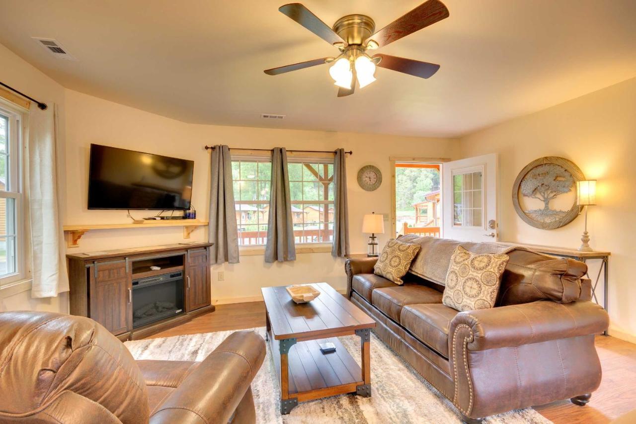 Cozy Cabin On Tuckasegee River - Near Bryson City Zewnętrze zdjęcie